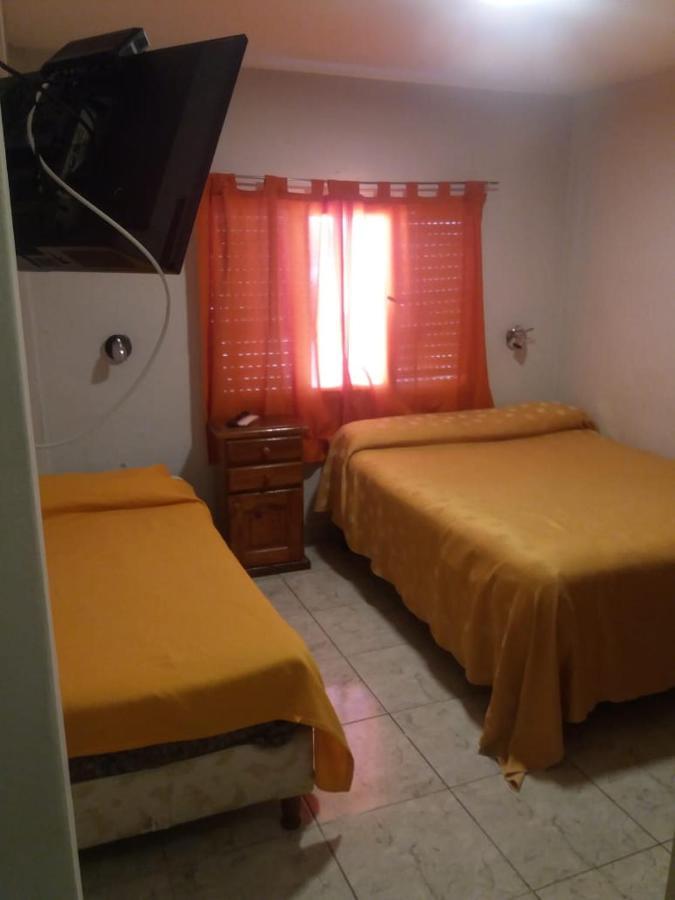Hotel Caleta Olivia Hueso Per ภายนอก รูปภาพ