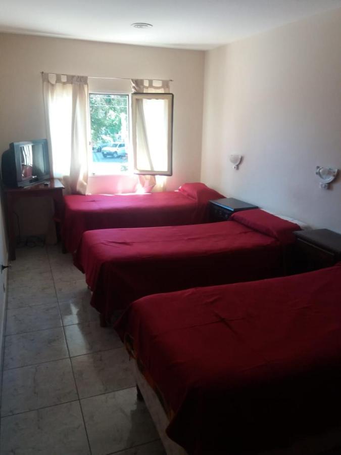 Hotel Caleta Olivia Hueso Per ภายนอก รูปภาพ
